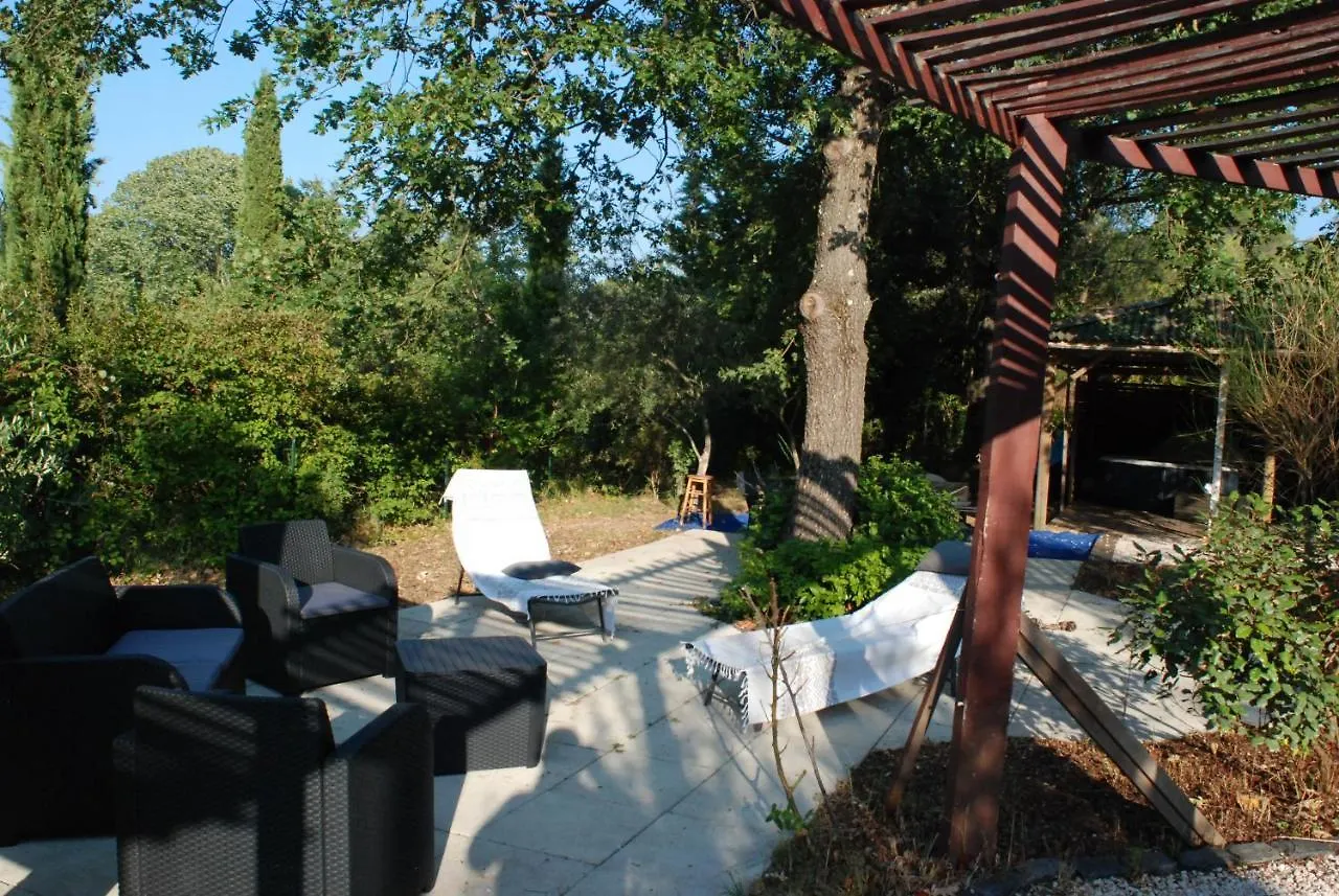 Le Chalet De La Villa Terre Neuve Signes 0*,  France